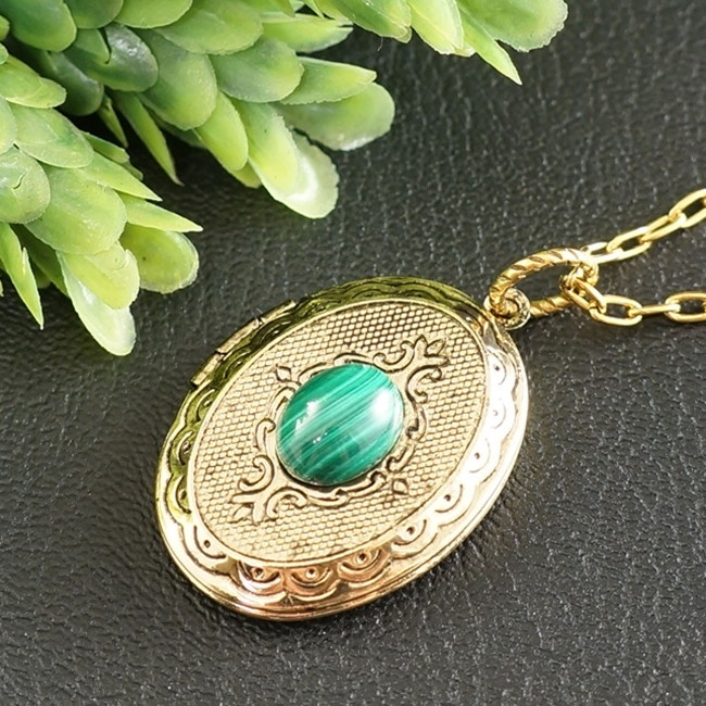 Медальон для фото с Малахитом Кулон Малахит Зеленый овальный №3 antique gold