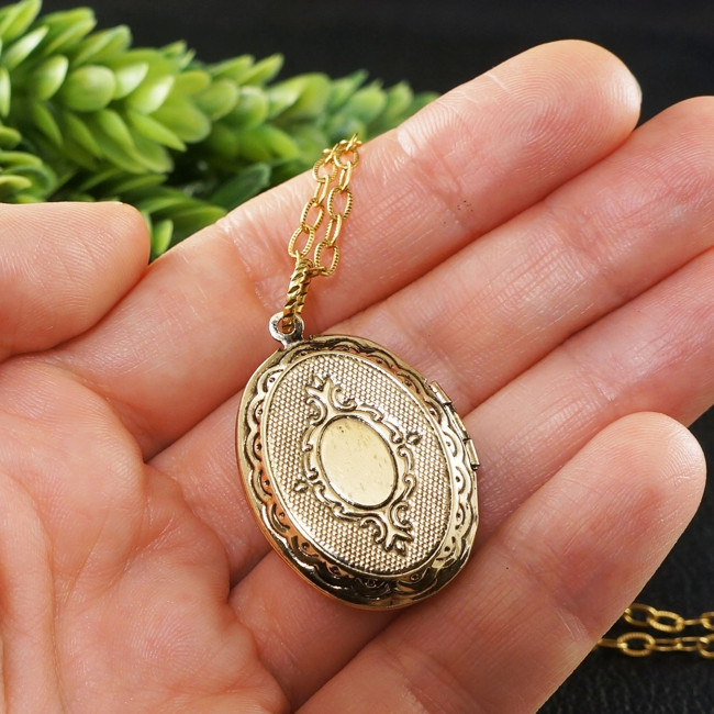 Медальон для фото с Кианитом Кулон Кианит Синий овальный antique gold