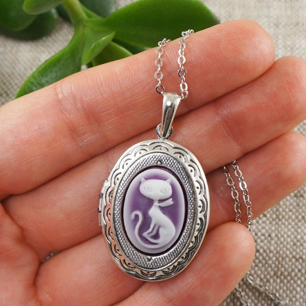 Медальон Камея Кошка фиолетовая antique silver