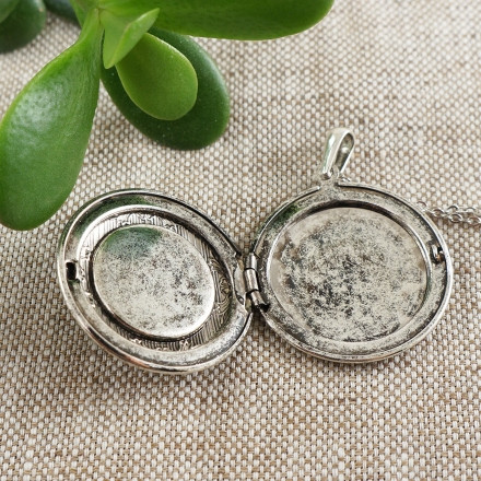 Медальон Зеленый Агат круглый antique silver