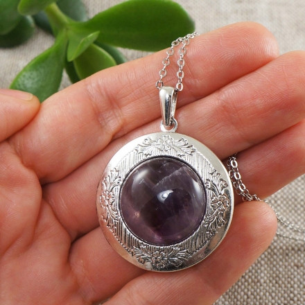 Медальон Аметист темный круглый antique silver