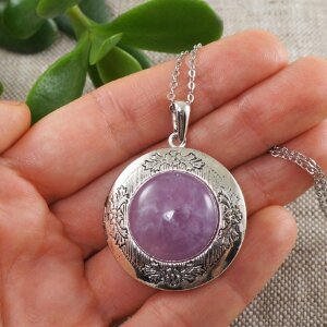 Медальон Аметист светлый круглый antique silver