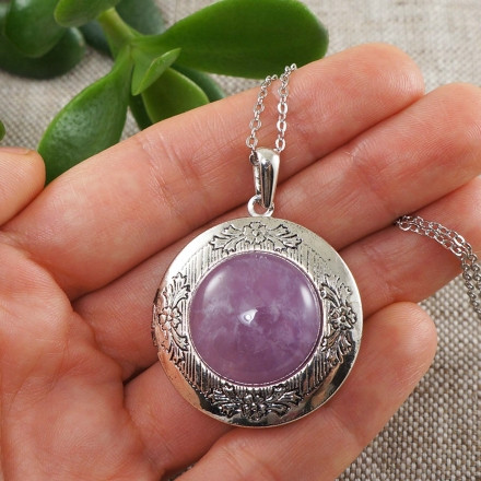 Медальон Аметист светлый круглый antique silver