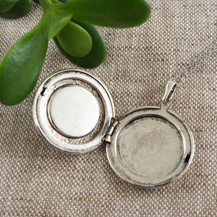 Медальон Аметист светлый круглый antique silver
