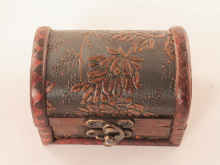 Шкатулка Сундучок №17 (9,5х6,5х7см)