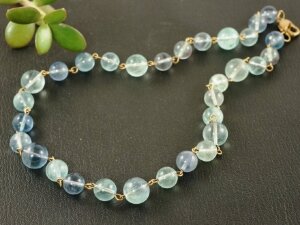 Бусы Флюорит Капли воды Мятные Зеленые