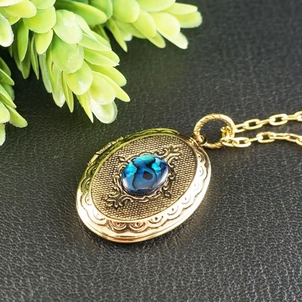 Медальон овальный Перламутр Гелиотис №23 antique gold